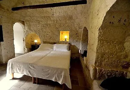 Sleeps 6 Pool